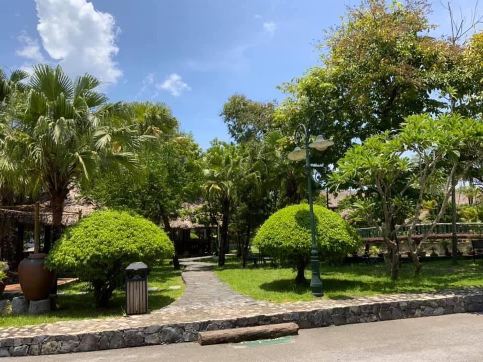 Hoa Binh Hotel Eksteriør bilde