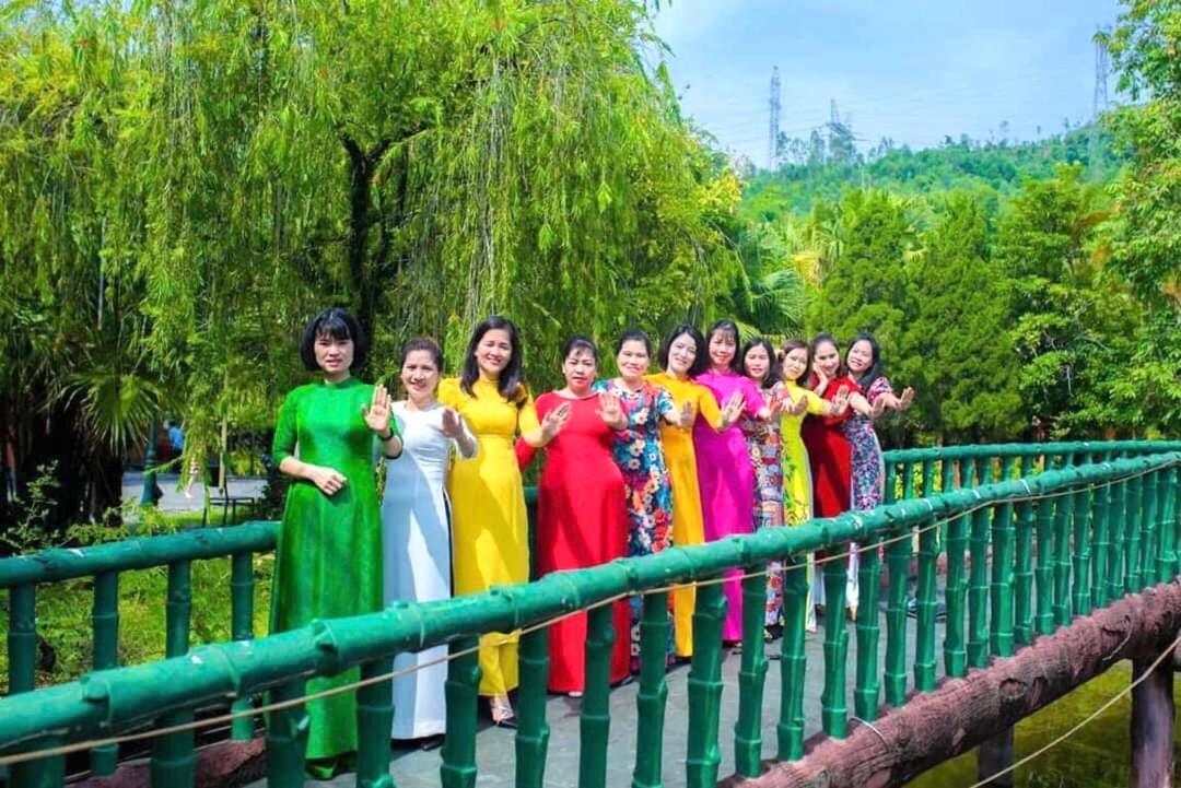 Hoa Binh Hotel Eksteriør bilde