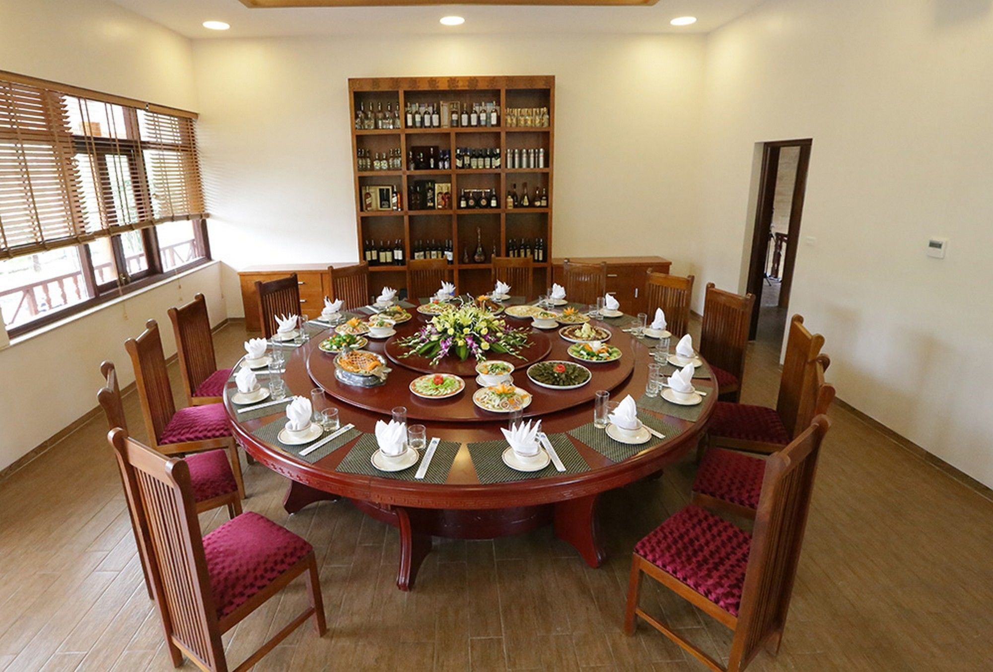 Hoa Binh Hotel Eksteriør bilde