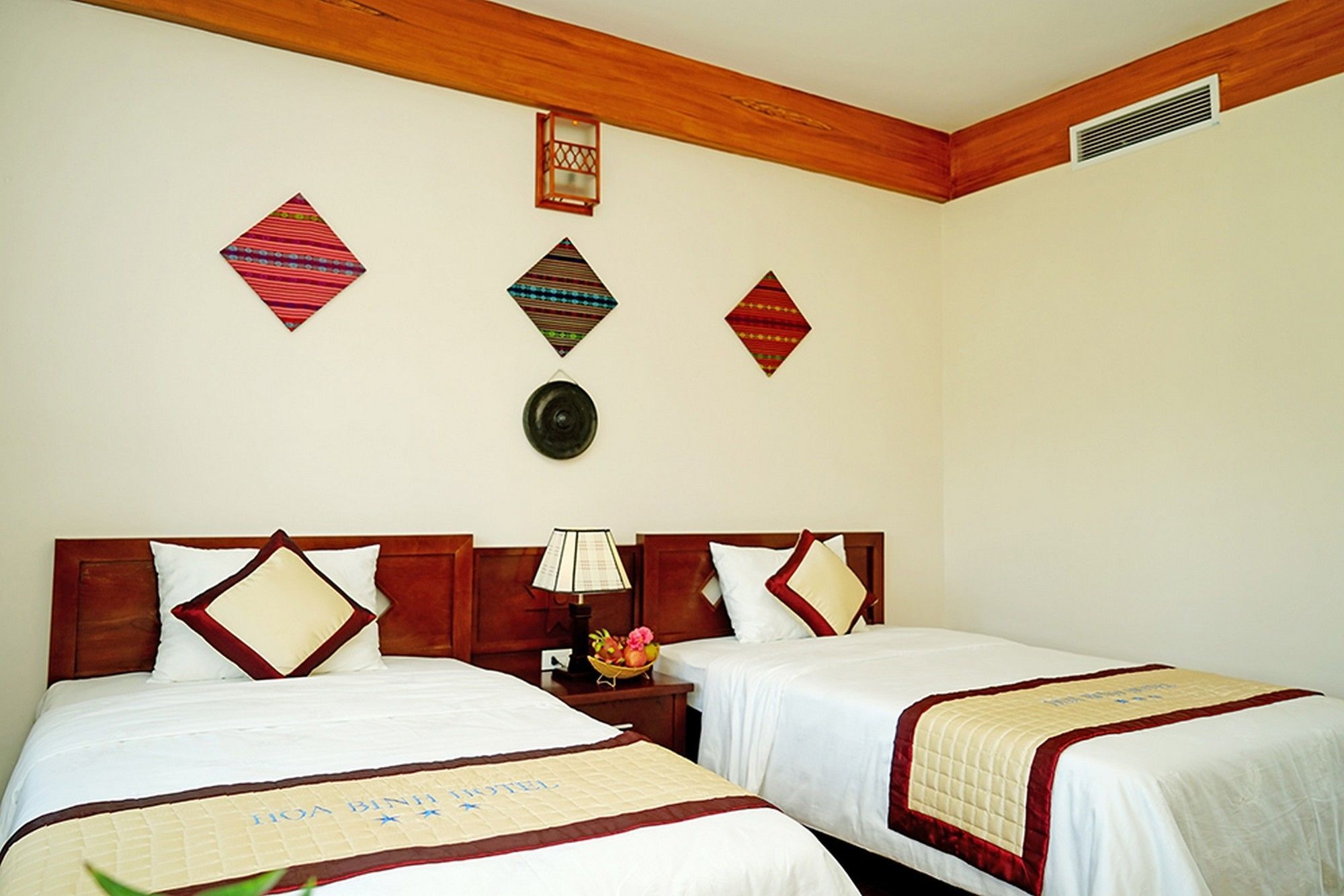 Hoa Binh Hotel Eksteriør bilde