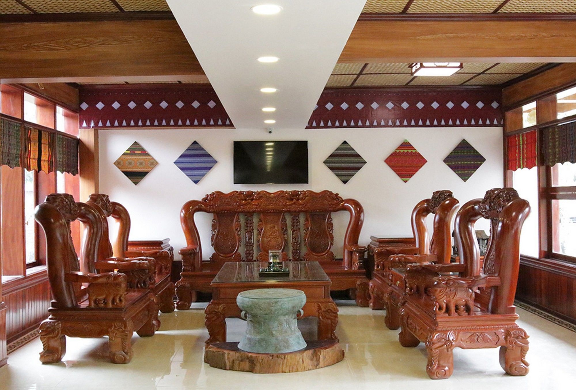 Hoa Binh Hotel Eksteriør bilde