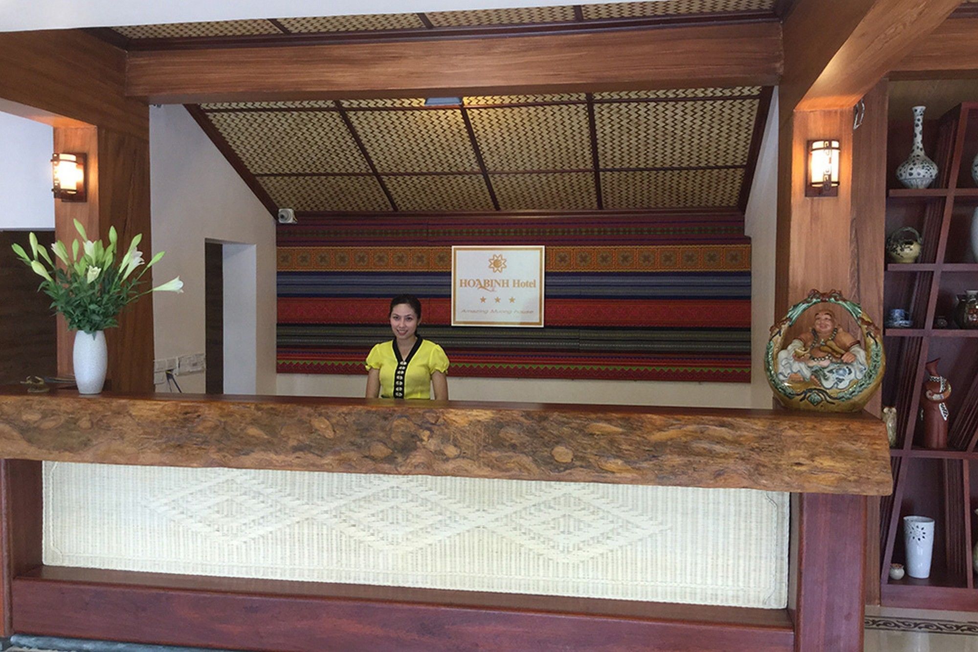 Hoa Binh Hotel Eksteriør bilde